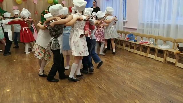 Танец 2 поваренка смотреть онлайн