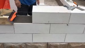 Кладка пеноблока.