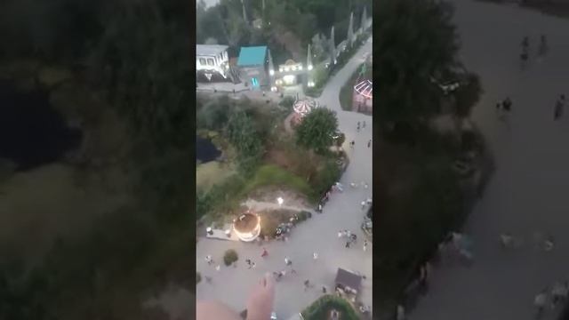 Башня свободного падения глазами падающего)