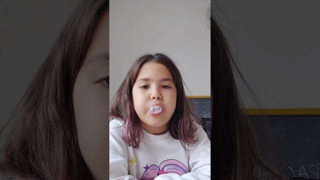 Пробую разные вкусняшки ? смотреть онлайн