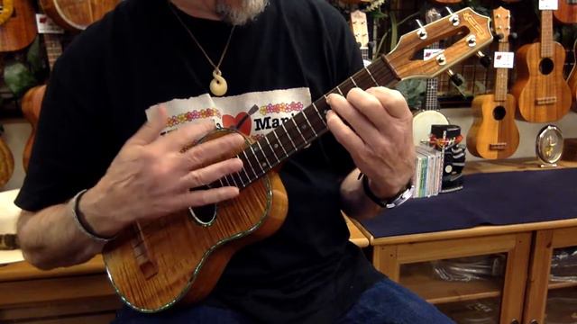 "Oh! Champs Elysees!" on Maui Music Deluxe Koa Concert #4793 @Ukulele Mania, Tokyo смотреть онлайн