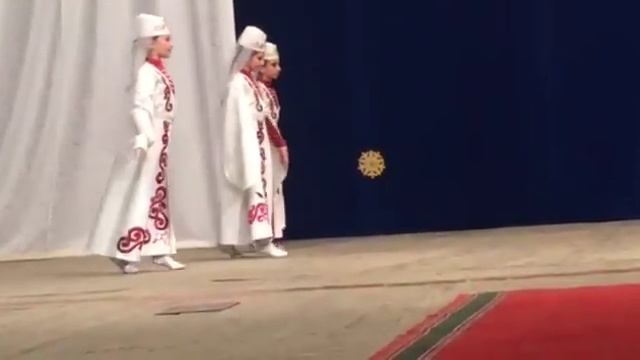 "Хонга кафт " . Ансамбль "Рыжий Лев ". смотреть онлайн