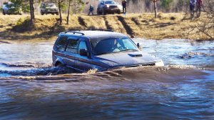 Глубже чем можно! Где нельзя ехать, можно плыть!? На что способны иномарки ?