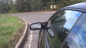 2005 Aston Martin V12 Vanquish S Review - The Last Old School Aston Martin