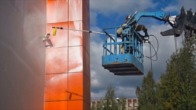 Мойка фасадов зданий Екатеринбург смотреть онлайн