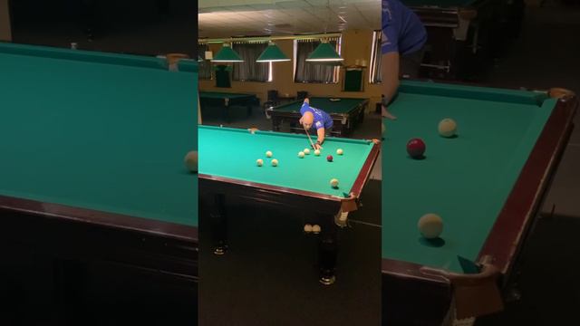 Хорошее упражнение. Подкат битка на плотном ударе ✅ #shorts #billiard #обучение #бильярд #развлечени