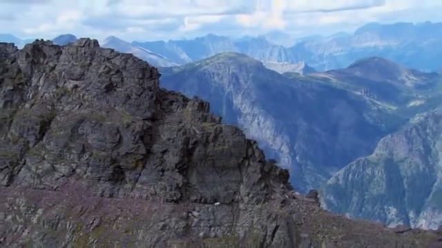 Горы Памира  The Pamirs Mountains