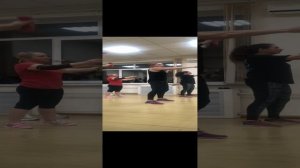 Микс тренировка на руки, бока, ноги с гантелей и без гантели!