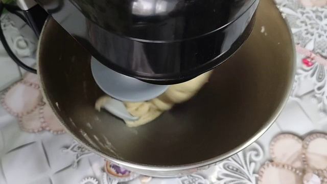 Тесто для пельменей, вареников, и мант, на планетарном миксере//