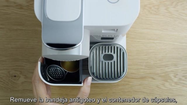 Nespresso: Cómo limpiar la máquina Lattissima One | CHILE смотреть онлайн