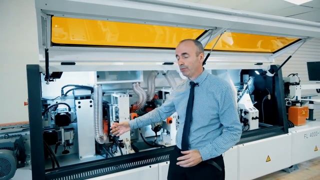 Автоматический кромкооблицовочный станок FILATO FL 4000 2 ECO  - видео работы станка