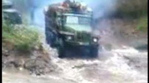 Видео дня. Танки грязи не боятся