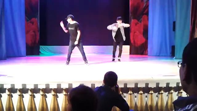 Пацаны танцевали круто смотреть онлайн