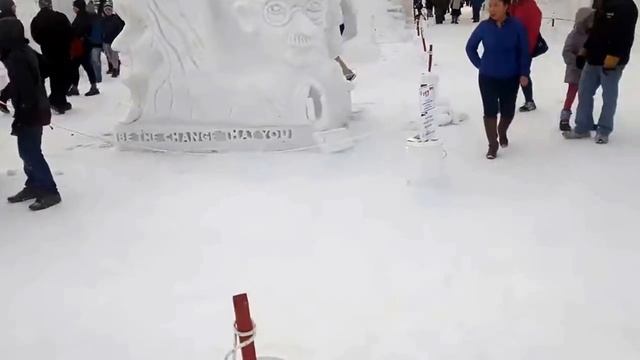 Выставка снежных фигур. США . Аляска . Анкоридж. смотреть онлайн