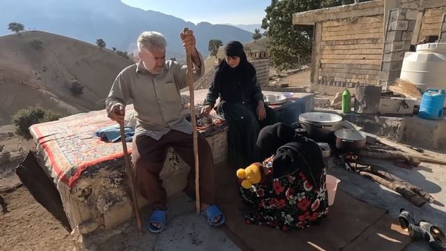 Documentary about life in the farm, Sajjad leaving and buying a car to work in the farm смотреть онлайн