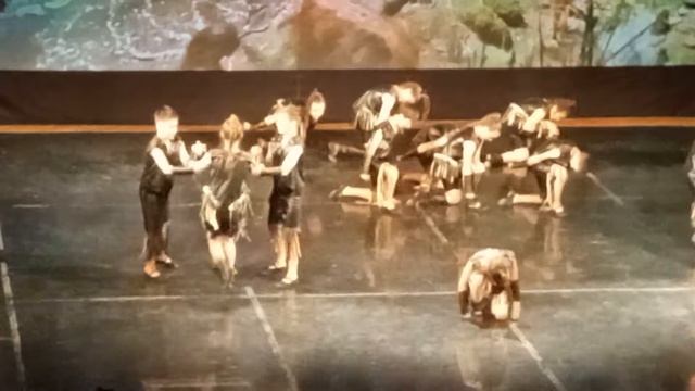 танец "Дикари" от Ансамбля: Акъяр (Севастополь) смотреть онлайн