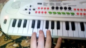 Как сыграть "С днём рождения" и "Гравити Фолз" на синтезаторе