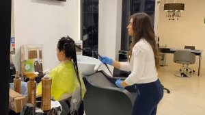 Кератиновое выпрямление волос Brazilian Blowout