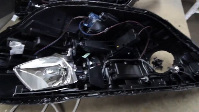 Установка линз в фары Kia Optima IV 2016-2020 года в центре ГулливерАвто смотреть онлайн