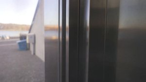 Sweden, Stockholm, Kvarnholmen, KONE elevator - going down
