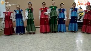 Образцовый фольклорный ансамбль "Реченька" (младшая группа)