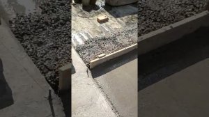 разуклонка по плитам крыши гаража для закатки мягкой кровли