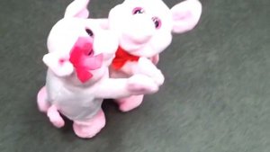 Интерактивная игрушка танцующие поросята
