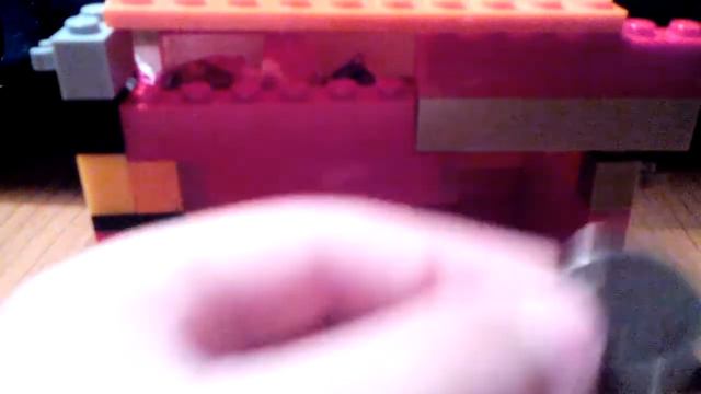 Как построить обычную странную конфетницу из лего смотреть онлайн