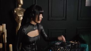 YOUNA - Melodic Techno & Progressive House DJ Mix 09 @ Dubai [VEVAL.RU]