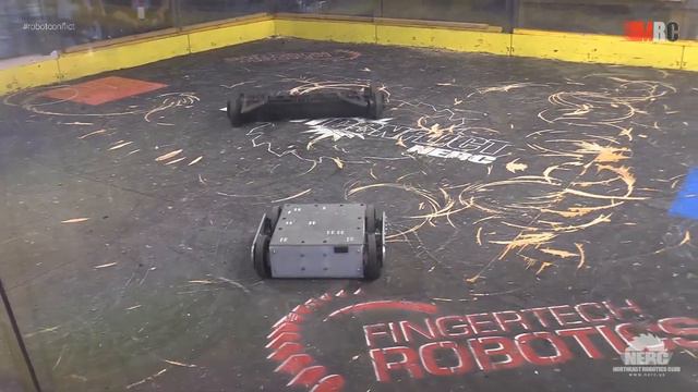 Motorama Robot Conflict 2020 - Day 1 - Humphrey Hugabear vs AtlAtl (Sportsman) смотреть онлайн