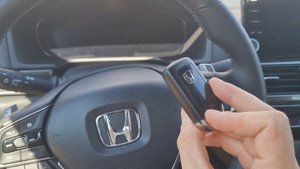 Хонда Аккорд 10 2022 сделать дубликат чип ключа зажигания с автозапуском. Honda Accord X add key