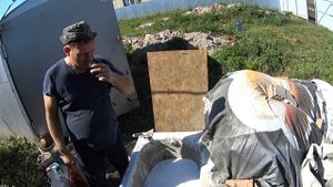 первая заливка стен погреба | замесил полистиролбетон в ванной | погреб