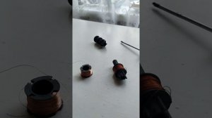 Как снять медную проволоку с катушки. Отличный способ!