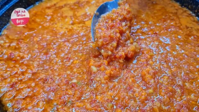 Только в сентябре получается вкусная! БЕЗ Уксуса, без стерилизации. Стоит в квартире! Аджика на зим