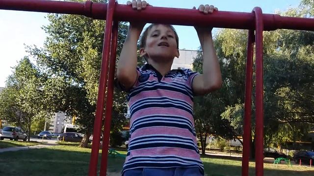 Подтяжки смотреть онлайн