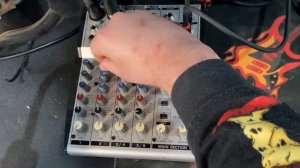 Bheringer Eurorack UB802 Mic Blendings never been so fun or easy!!!