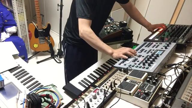 Korg volca bass＆keys, moogerfooger Murf ,Elektron Analog4 Mk2 Roland system8,TR-8S,Jam смотреть онлайн