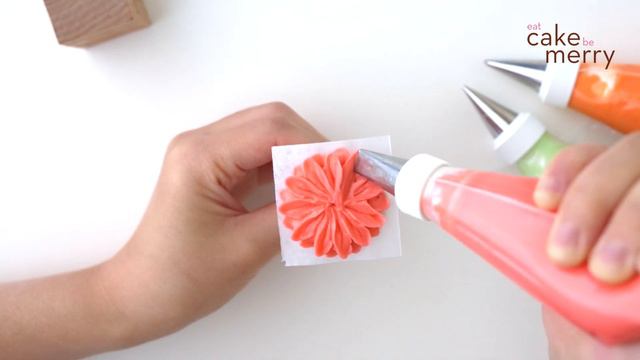 How to Pipe a Buttercream Flower: Gerbera Daisy смотреть онлайн