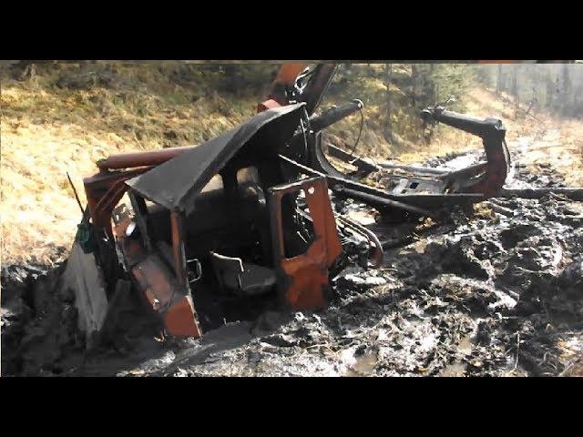 Трелевочник утонул в болоте.ч1