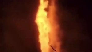Газопровод взорвался в штате Оклахома столб пламени поднялся на высоту более 152 м