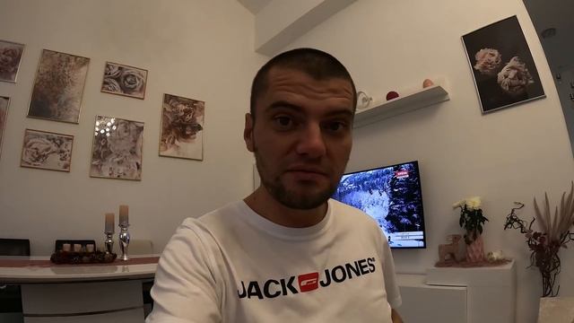 Влог, мама меня откармливает, ночую у сестренки, машину не продал, рум тур по даче