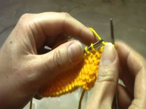 Как вязать петли. Классические и бабушкины петли. Вязание на спицах.