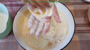 lángos Лангош вкуснейшая лепешка из дрожжевого теста с чесночным соусом и сыром Венгерская кухня