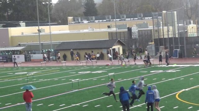 Marin Catholic 4x100 - 44.10 - Drake смотреть онлайн