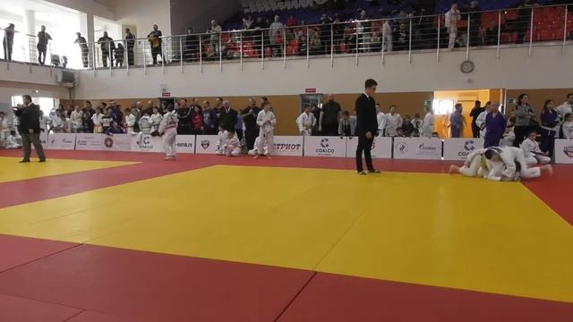 Краевые соревнования по дзюдо 2008 2009 г р Новороссийск 13 16 12 2019 2 татами день 2 смотреть онлайн