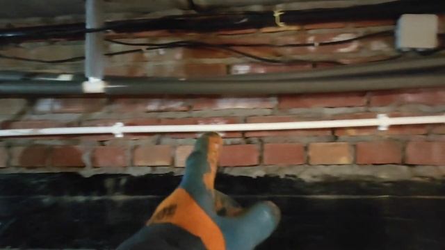 УТЕПЛИТЕЛЬ ДЛЯ ТРУБ. КАК УТЕПЛИТЬ ПОЛИПРОПИЛЕНОВЫЕ ТРУБЫ своими руками. Всё тепло в дом. смотреть онлайн