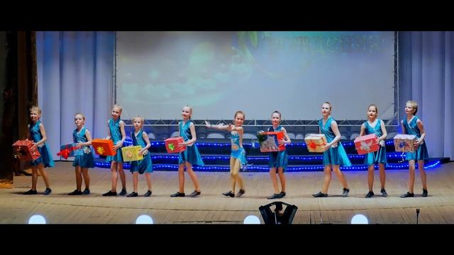 День рождения - Dance Video Channel смотреть онлайн