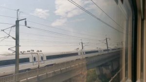 從上海到天津. Из Шанхая в Тяньцзинь.