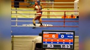 Чемпионат Мира - 2010, г. Бриджтаун. Лилия Дурнева в красном углу.