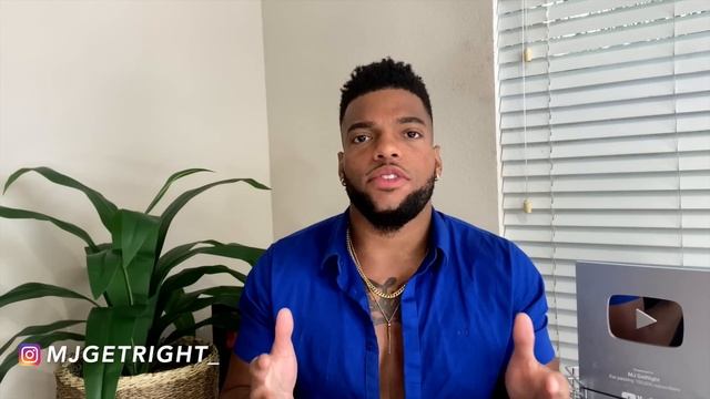 What It REALLY Means When She SEES Your Message But Doesn't Reply смотреть онлайн